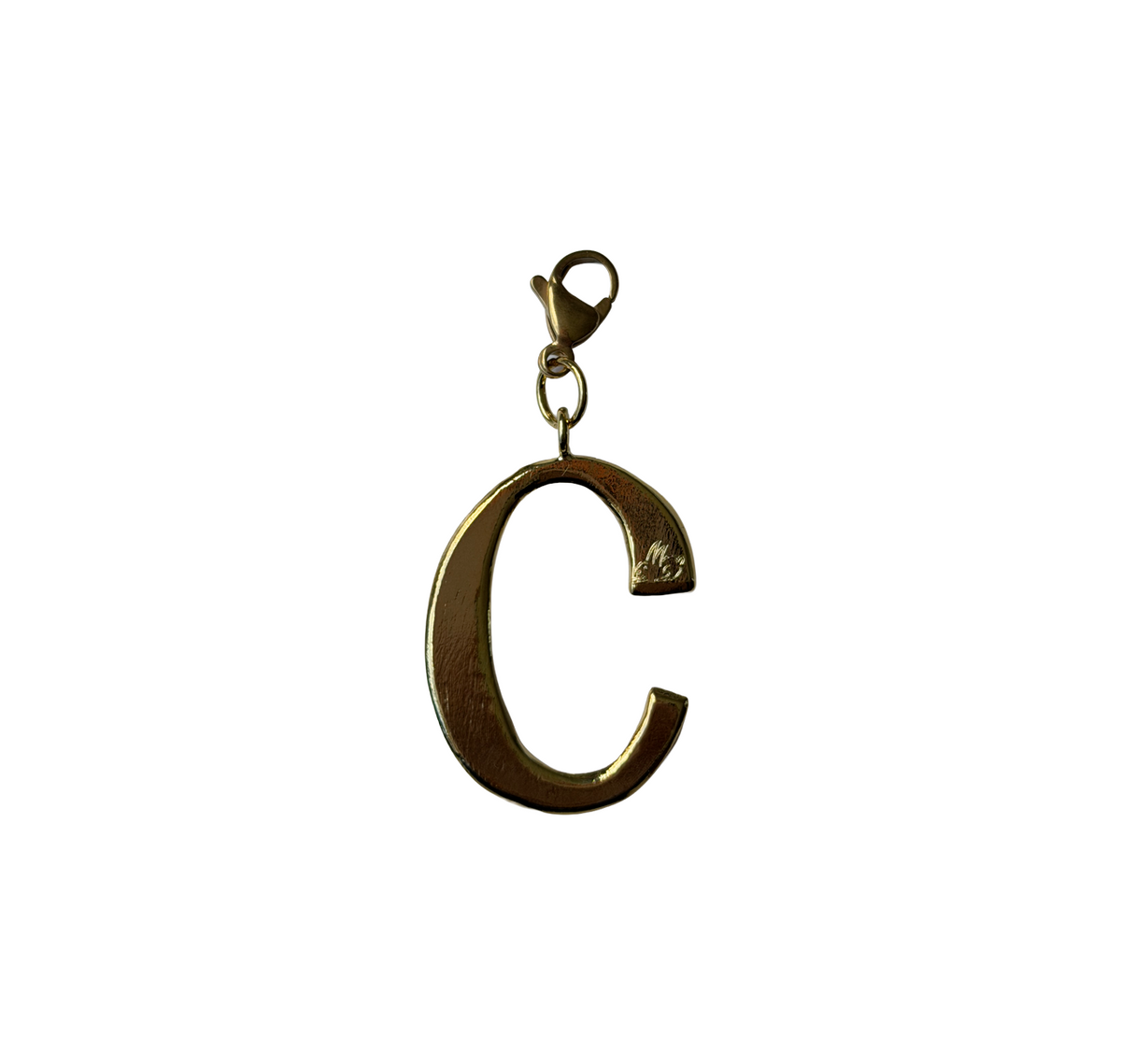 Charm Letra C Dorada – Baño de Oro 24K de RONNIKA